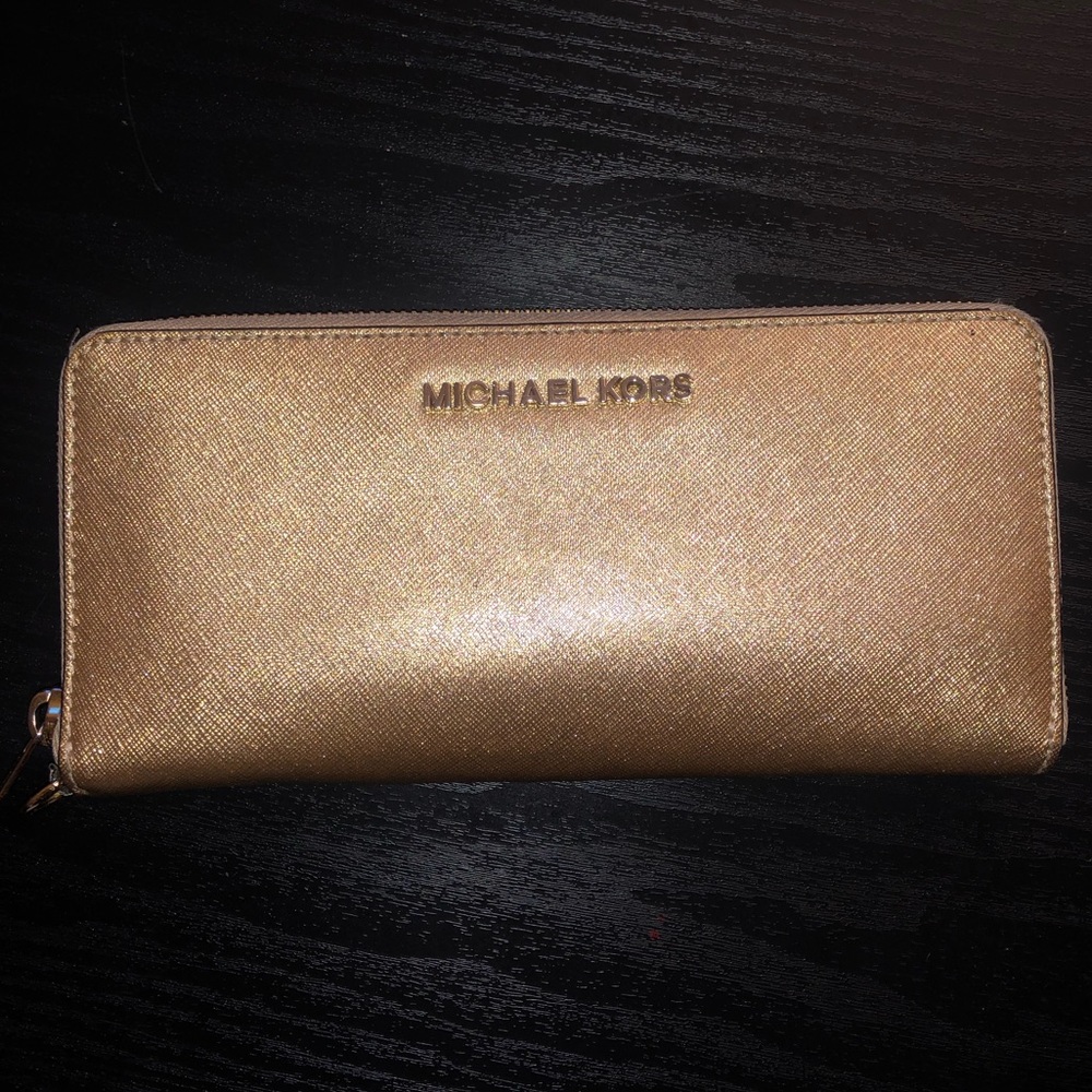 Michael Kors wallet